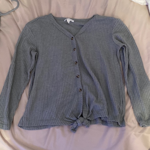 Grey/Green faux button down shirt - Picture 1 of 3